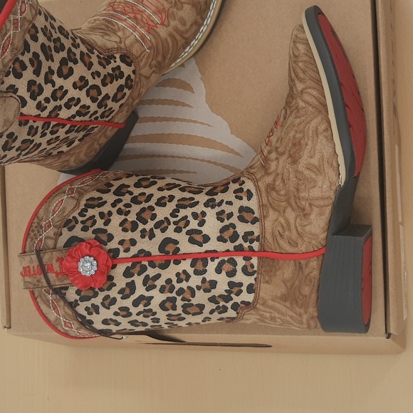 No longer Available - Picture 4 of 4